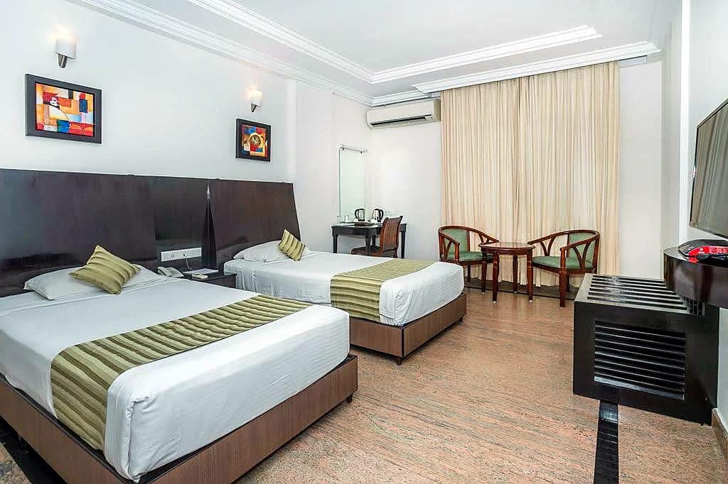 KR Inn Krishnarajapuram — Executive room with seating