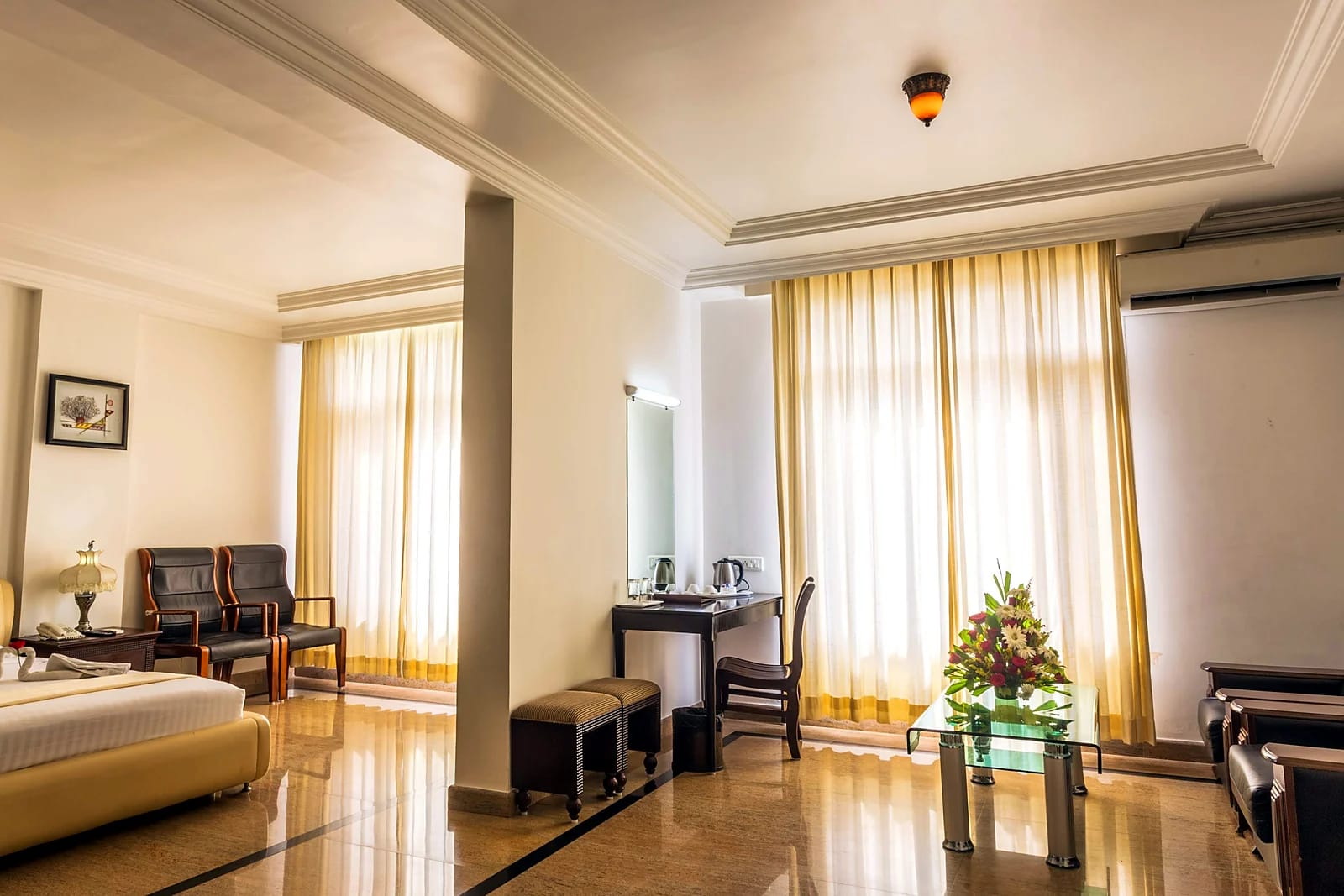 KR Inn Krishnarajapuram — Premium Suite, living area